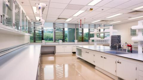 Singapore Innovation Center - interior lab